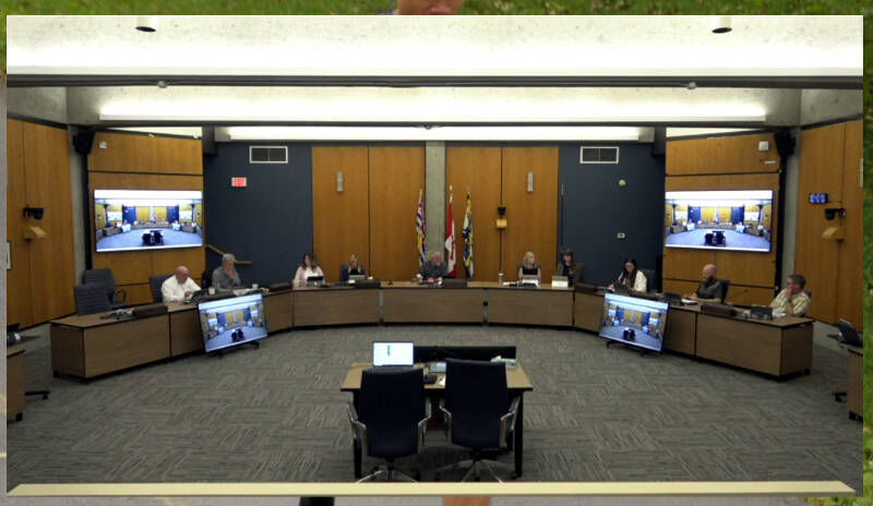 Mayor still bothered by firefighter overtime