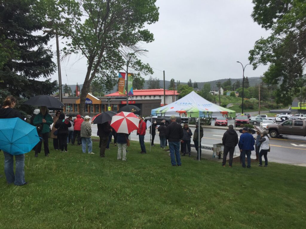 A New Memorial Bench Hopes to Spark Empathy in the Community