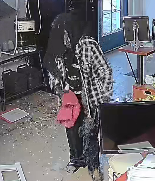 Thieves on the prowl in Castlegar