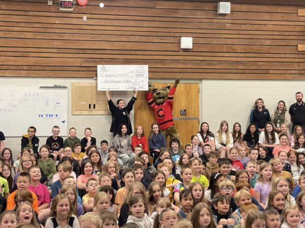 Springwood Elementary pockets $5,000 as top prize for Healthy Kids program