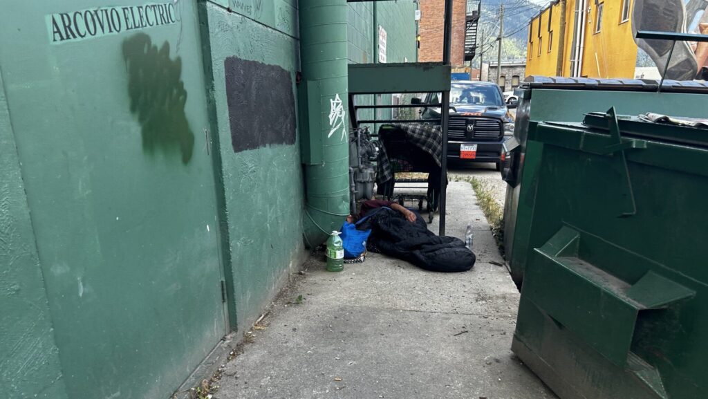 Nelson activates emergency warming centres