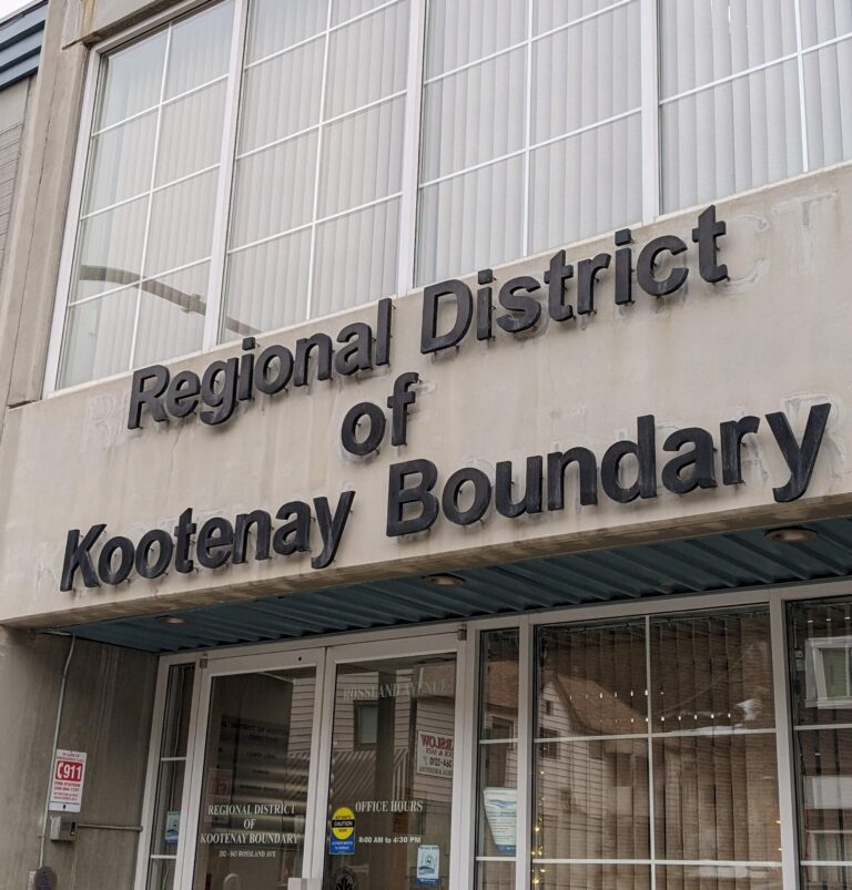 Company withdraws from Boundary animal control work