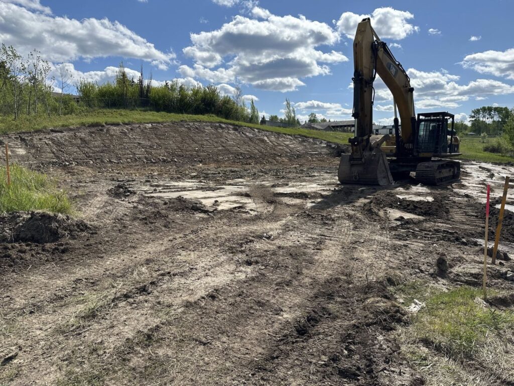 South Cariboo Pickleballers Should Have A Real Ball Playing This Fall