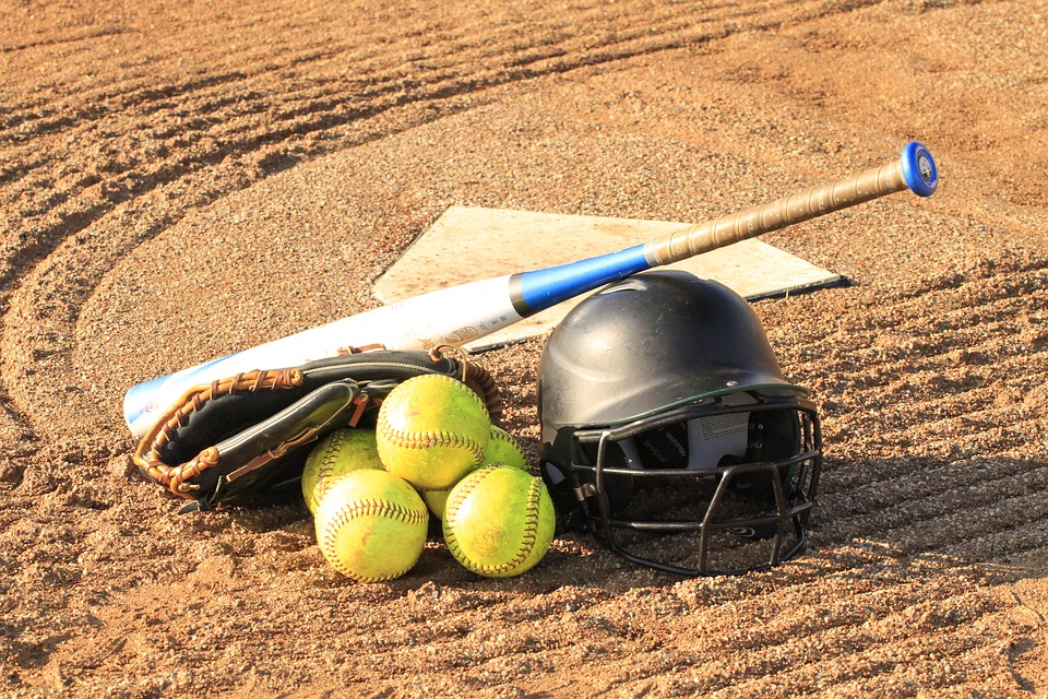 Softball tournament draws northern BC teams to Smithers