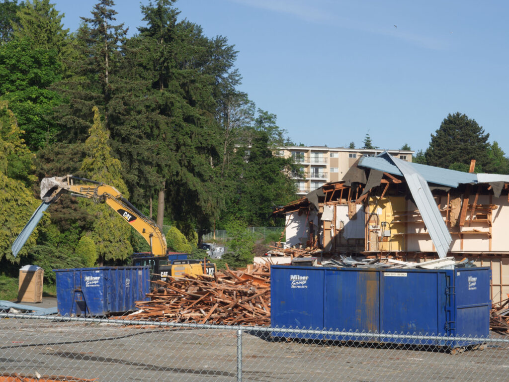 Governance committee shoots down demolition waste diversion bylaw 