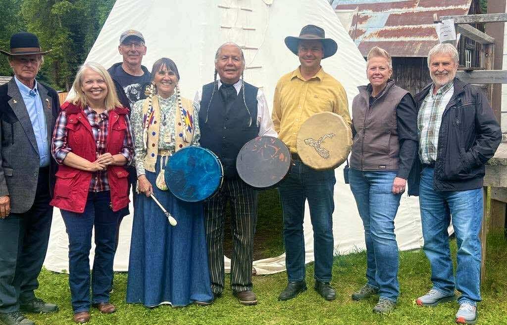 Minister Touts Cariboo Charm on Tour Through Quesnel and Barkerville