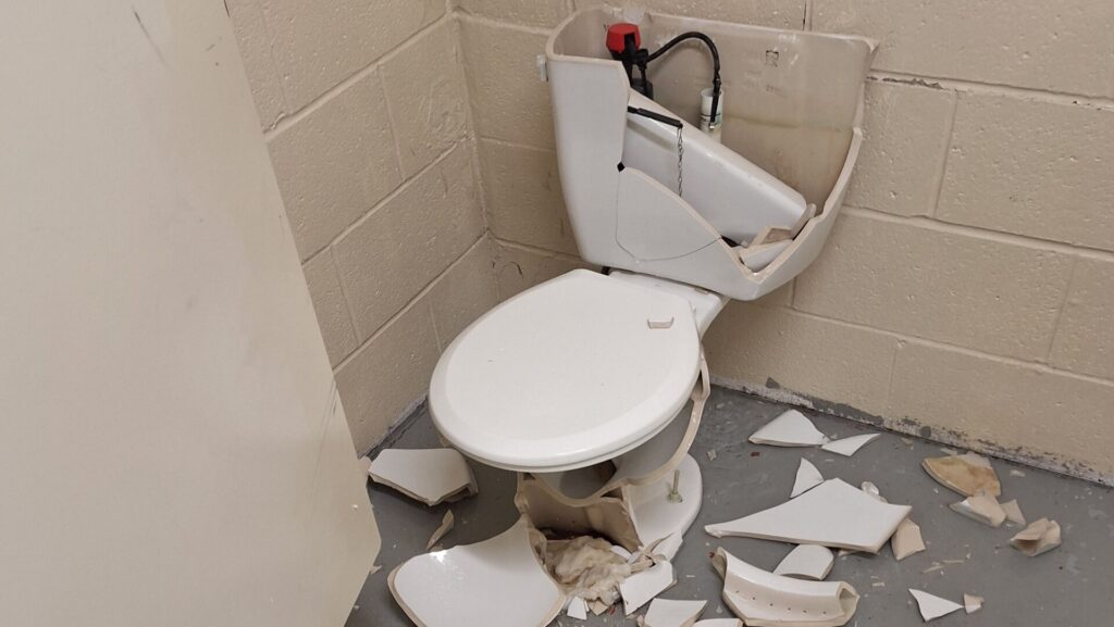 Public washrooms reopening after string of vandalism