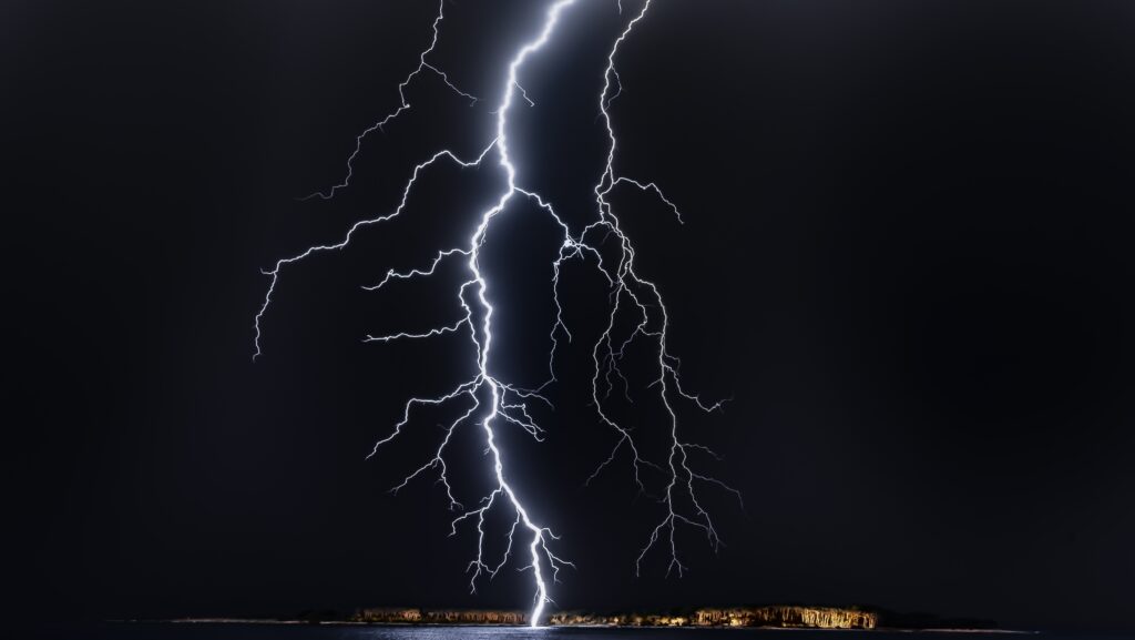 West Kootenay under severe thunderstorm watch