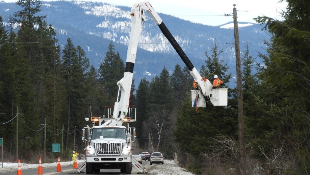 FortisBC employees vote in favor of job action