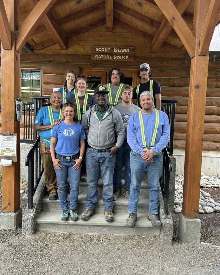 Giving mother nature & Scout Island Nature Centre a helping hand