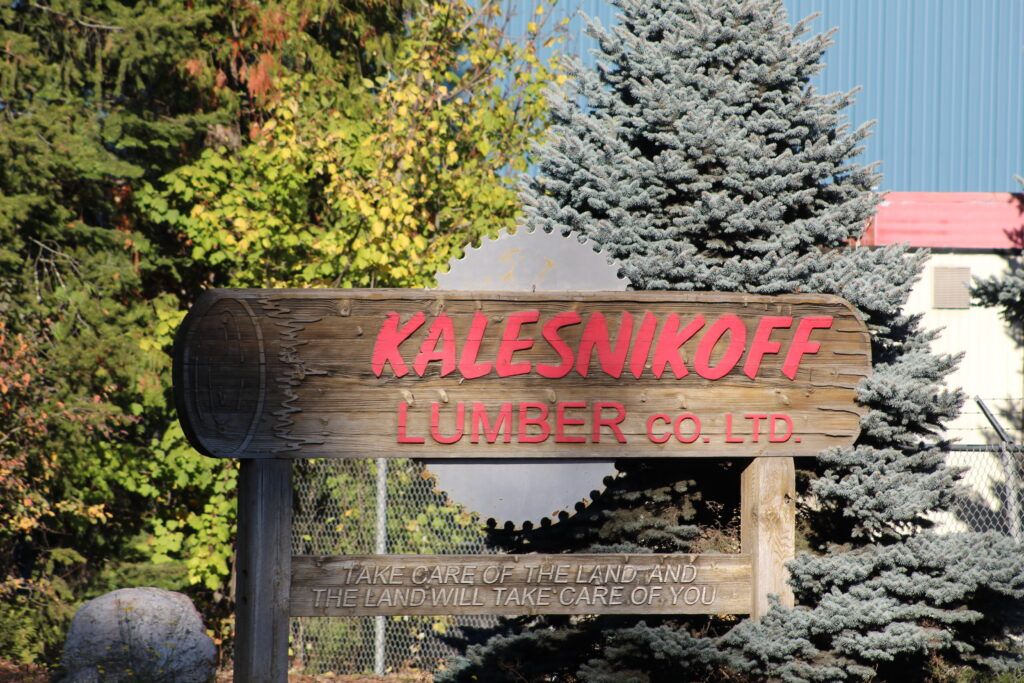 Fire breaks out at Kalesnikoff Lumber