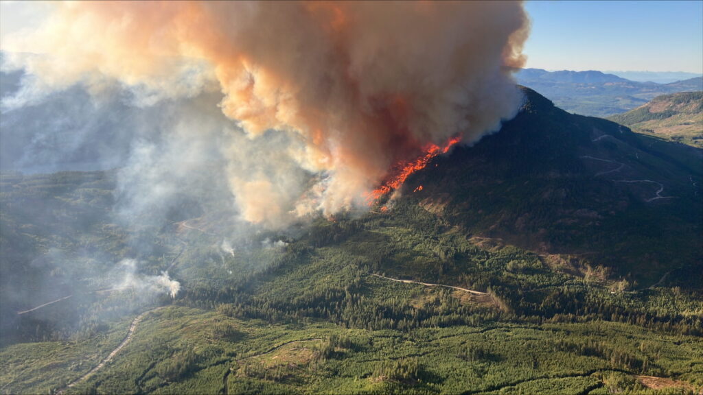 Wildfire breaks out between Port Alberni and Bamfield