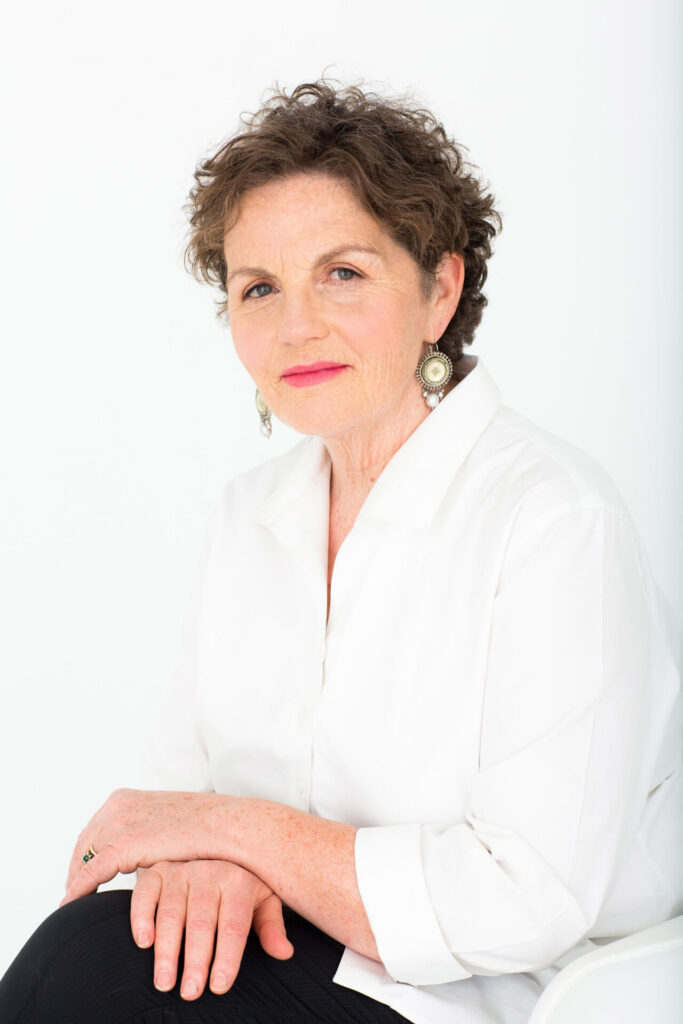 Bestselling mystery author Iona Whishaw to visit the Nelson Public Library