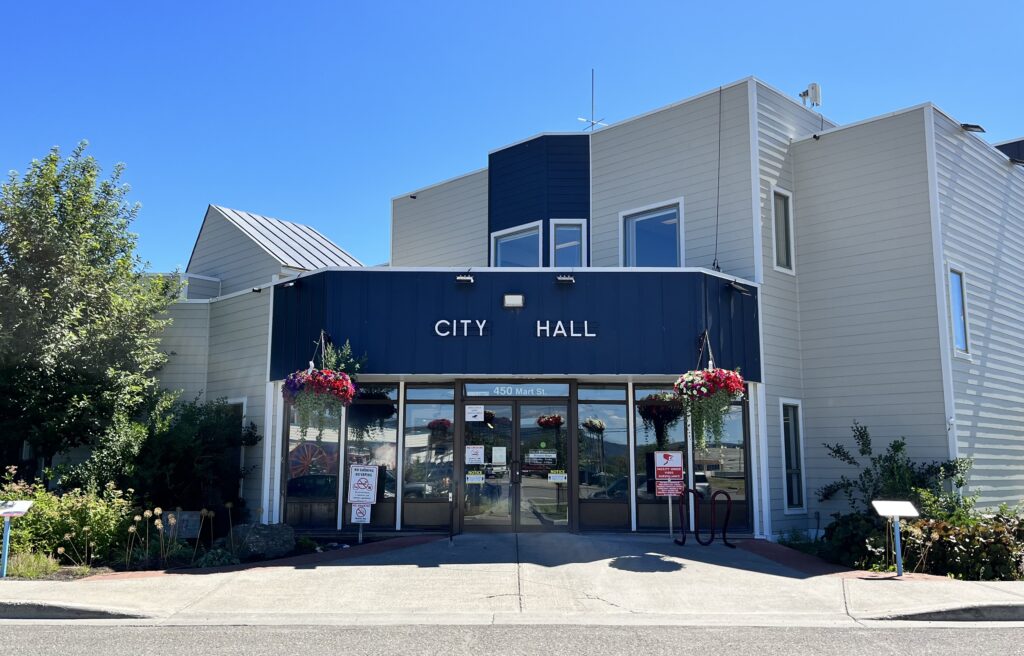 Williams Lake City Council Deny Financial Assistance to Local Strata: Approve Funding for other Projects