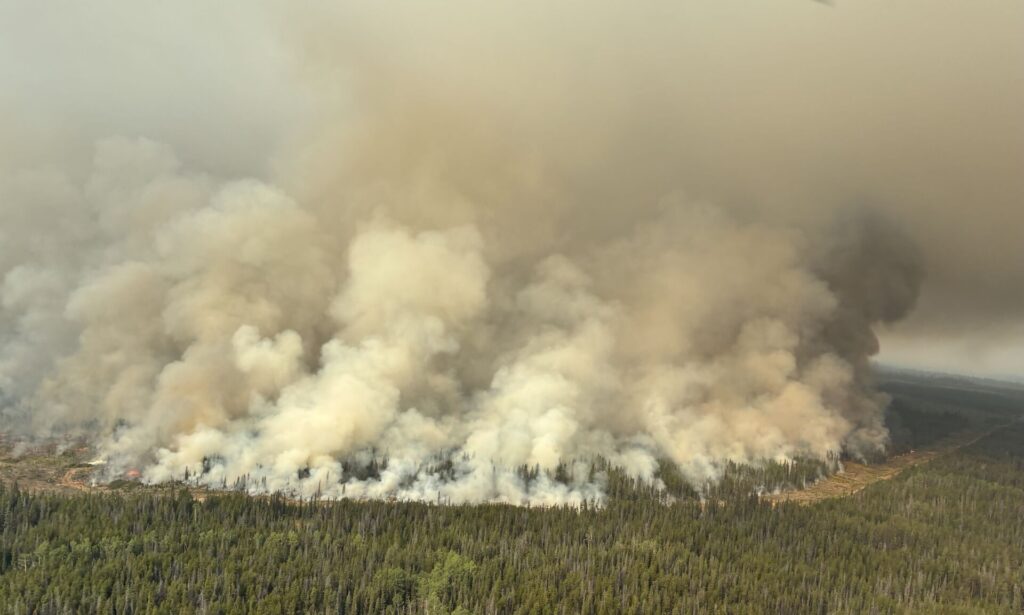 Beef Trail, Dusty, Itcha, & Smokey Lake wildfires update