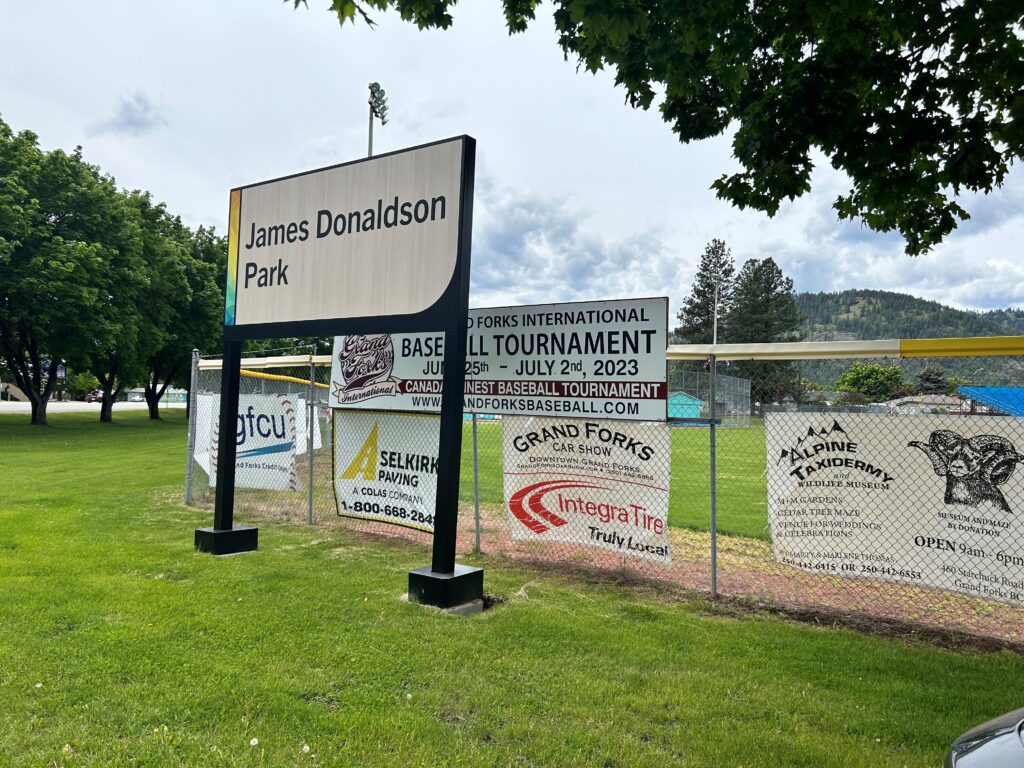 Ballpark plaque to honour Grand Forks International founder