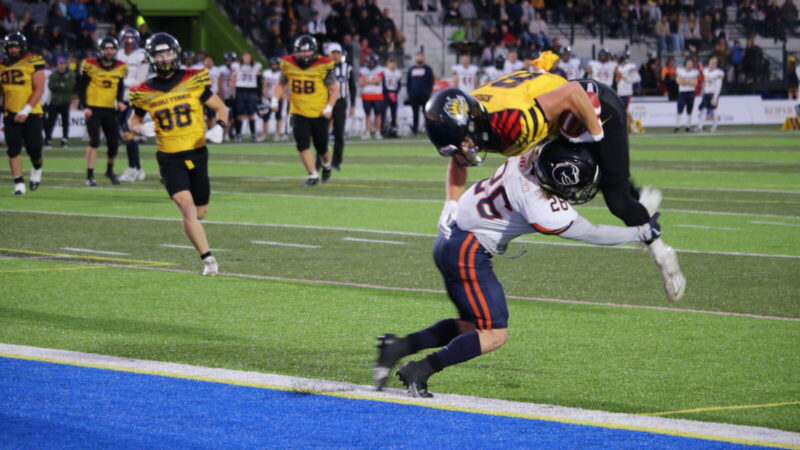 Kodiaks clinch program’s first playoff berth in convincing fashion