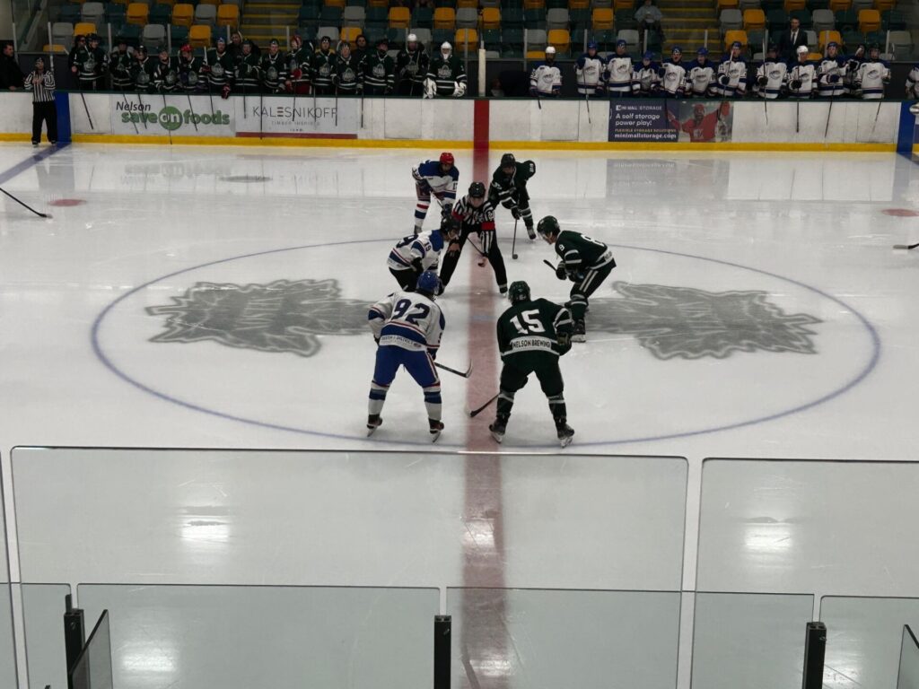 Creston Valley Thunder Cats trade two players