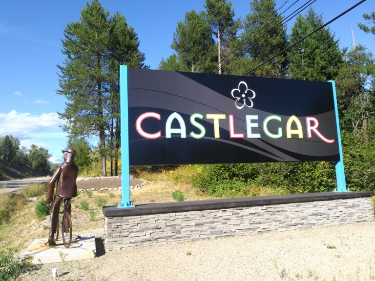 Castlegar poised to adopt good neighbour bylaw