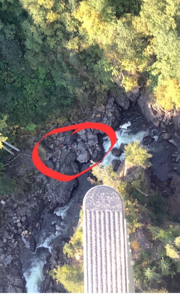 Team effort helps Quesnel Search & Rescue safely locate 2 kayakers