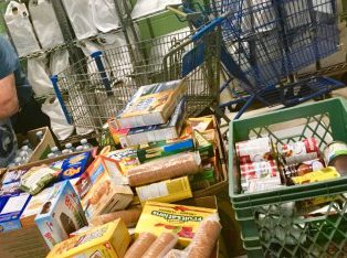 Comox Valley Food Bank launches fundraiser to help with back to school