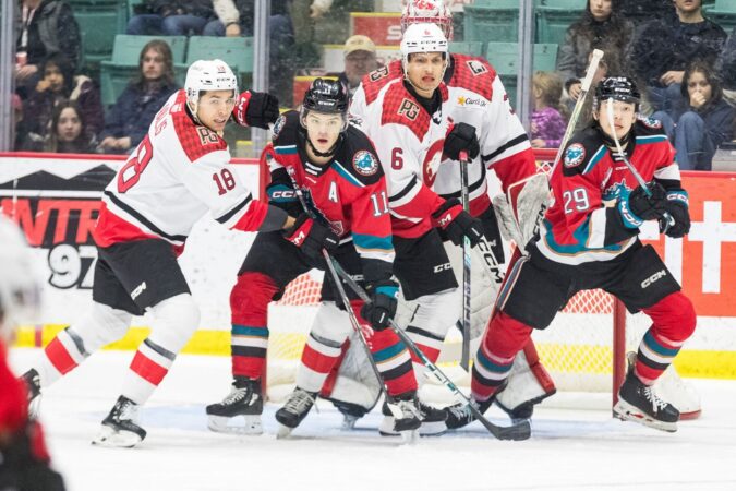 Cougars empty-net blunder comes back to bite them in loss to Kelowna