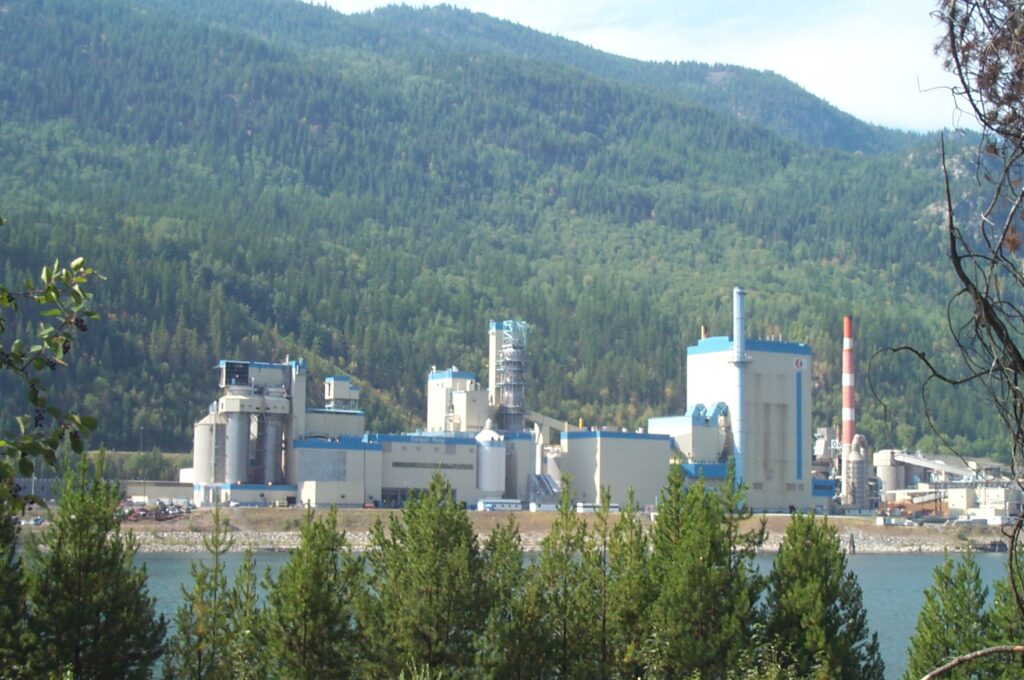 Mercer Celgar fined for exceeding, failing to monitor emissions