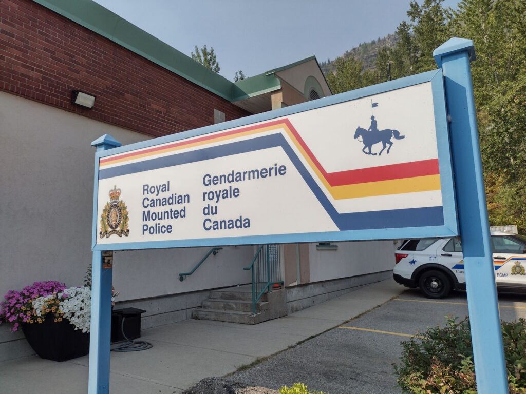 Witnesses sought in downtown Trail assault