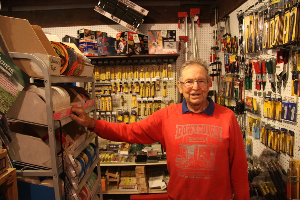 East Shore sage Tom Lymbery dies at 97