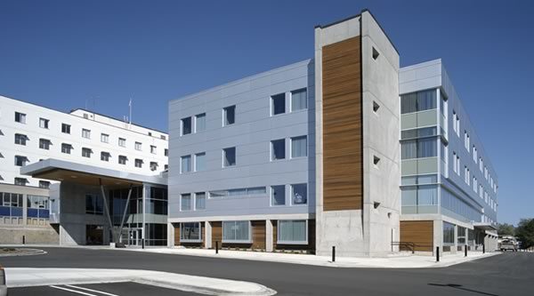 Man accused of assaulting UHNBC nurses in 2023 to remain in custody