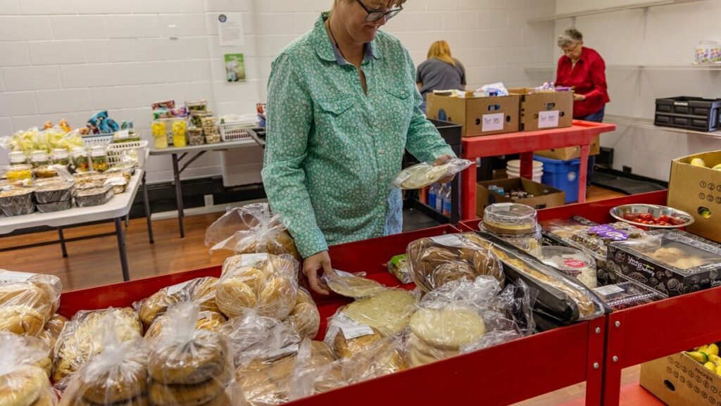 Sparwood Food Bank seeks donations, volunteers during holiday drive