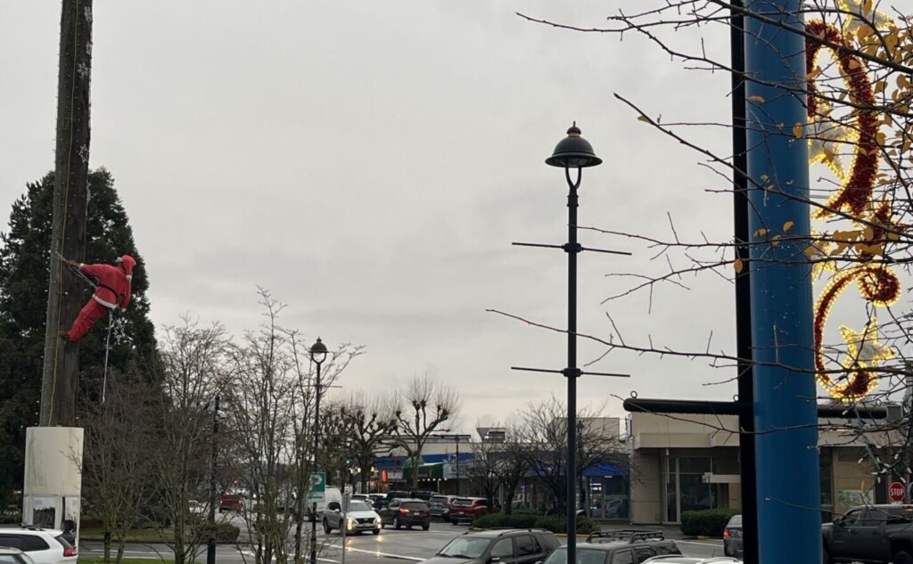 Deck the downtown festivities in Campbell River