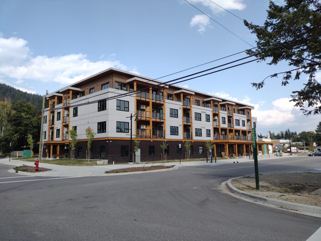 Rossland expected to approve 25% raise for next council