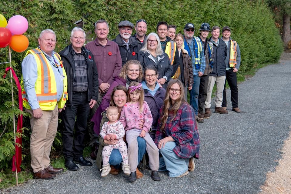 Phase 1 of Lake Trail Multi-Use Path completed