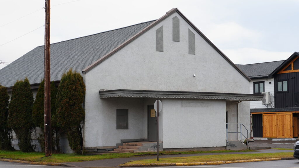 Smithers’ temporary warming shelter closes
