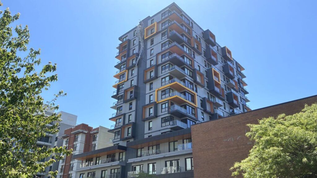 B.C. rent prices see sharpest drop in Canada as demand slows