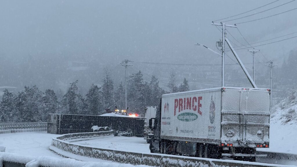 Highway 1 closed near Golden due to crash and avalanche control