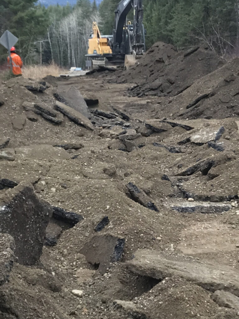 Ministry of Transportation responds to criticism over closure of Durrell Road near Quesnel