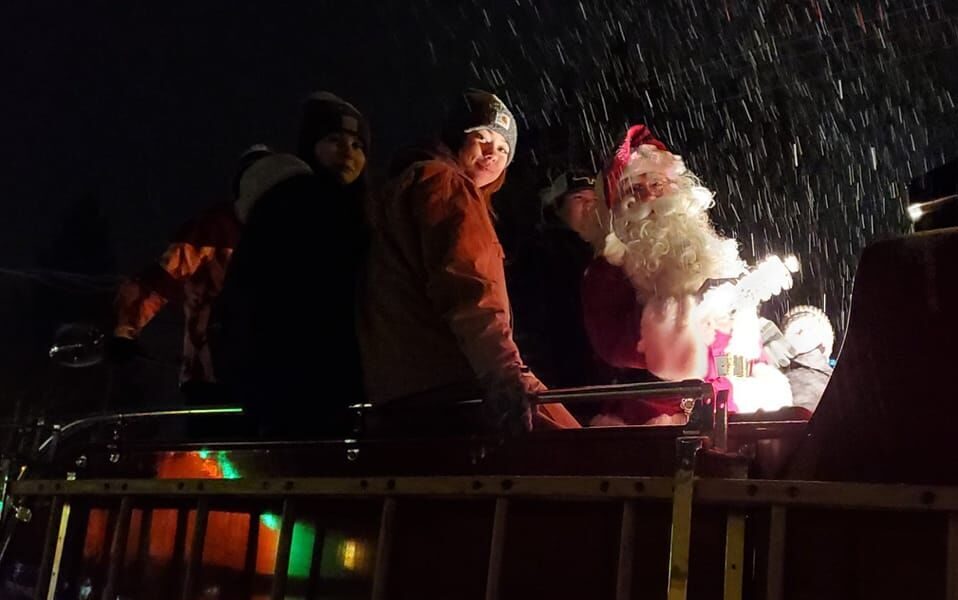 Santa Claus making pre-Christmas stop in Sparwood