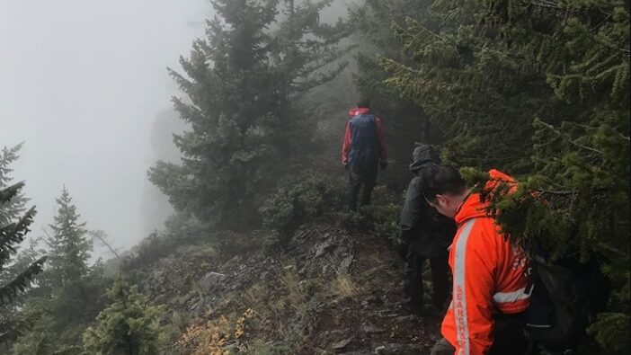 Elkford Search & Rescue is looking for volunteers for 2026 team