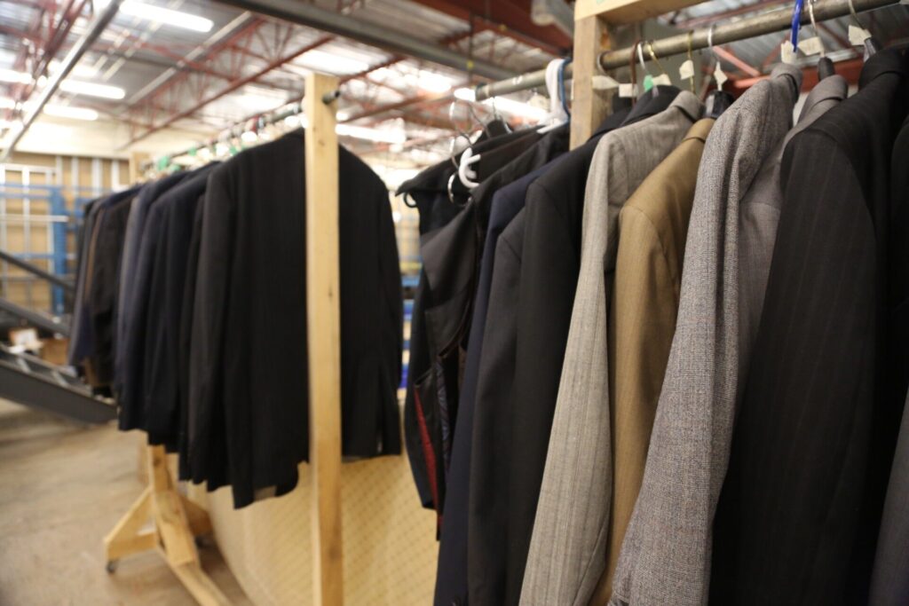 Comox Valley Schools seeking graduation attire donations for students