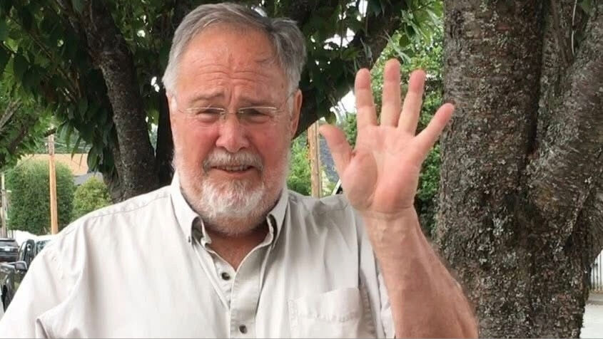 City of Duncan mourns former councillor Bob Brooke, flags lowered at city hall 