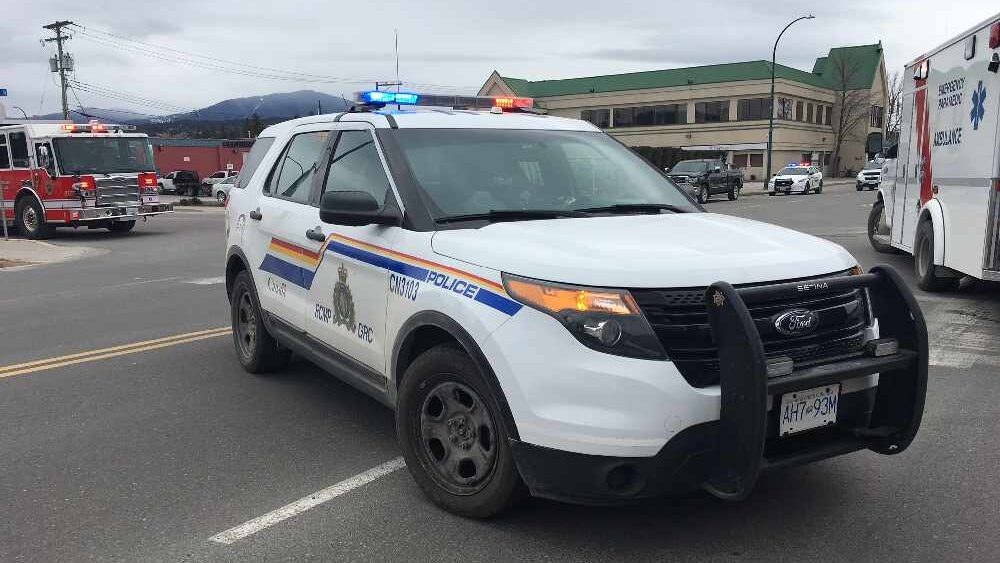 Impaired driver hits a light pole at busy intersection in Cranbrook