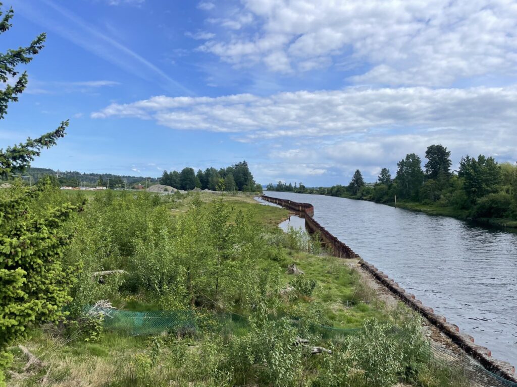 Kus-kus-sum retaining wall removal begins
