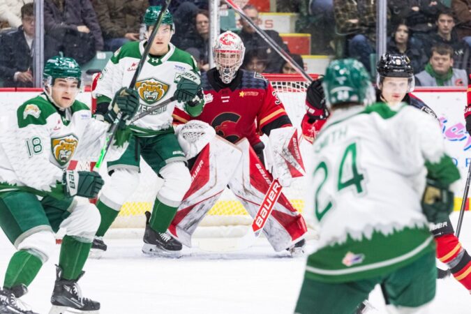 Unlucky seven: Cougars winless skid continues despite spirited effort against Everett