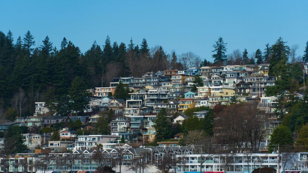 B.C. lowers threshold for homeowner grants as housing market cools