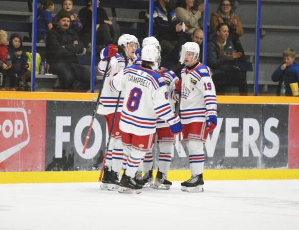Hesselgrave’s overtime magic lifts Spruce Kings to victory against Grizzlies