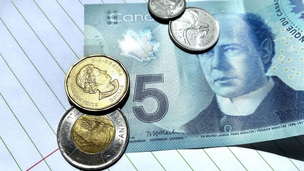 B.C. to raise minimum wage to $18.25 per hour this June