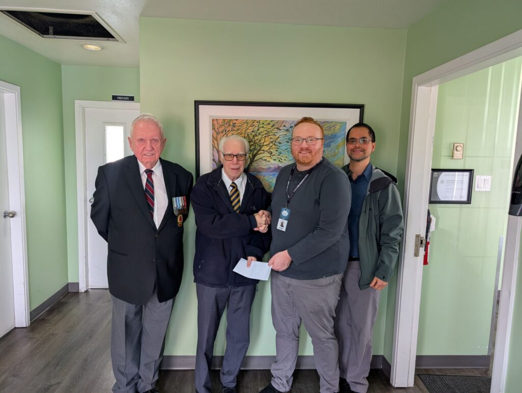 Comox Legion donates $1,000 to support addiction recovery services