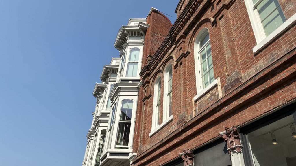 Rent report says B.C. again led price declines in February, despite increase in Vancouver